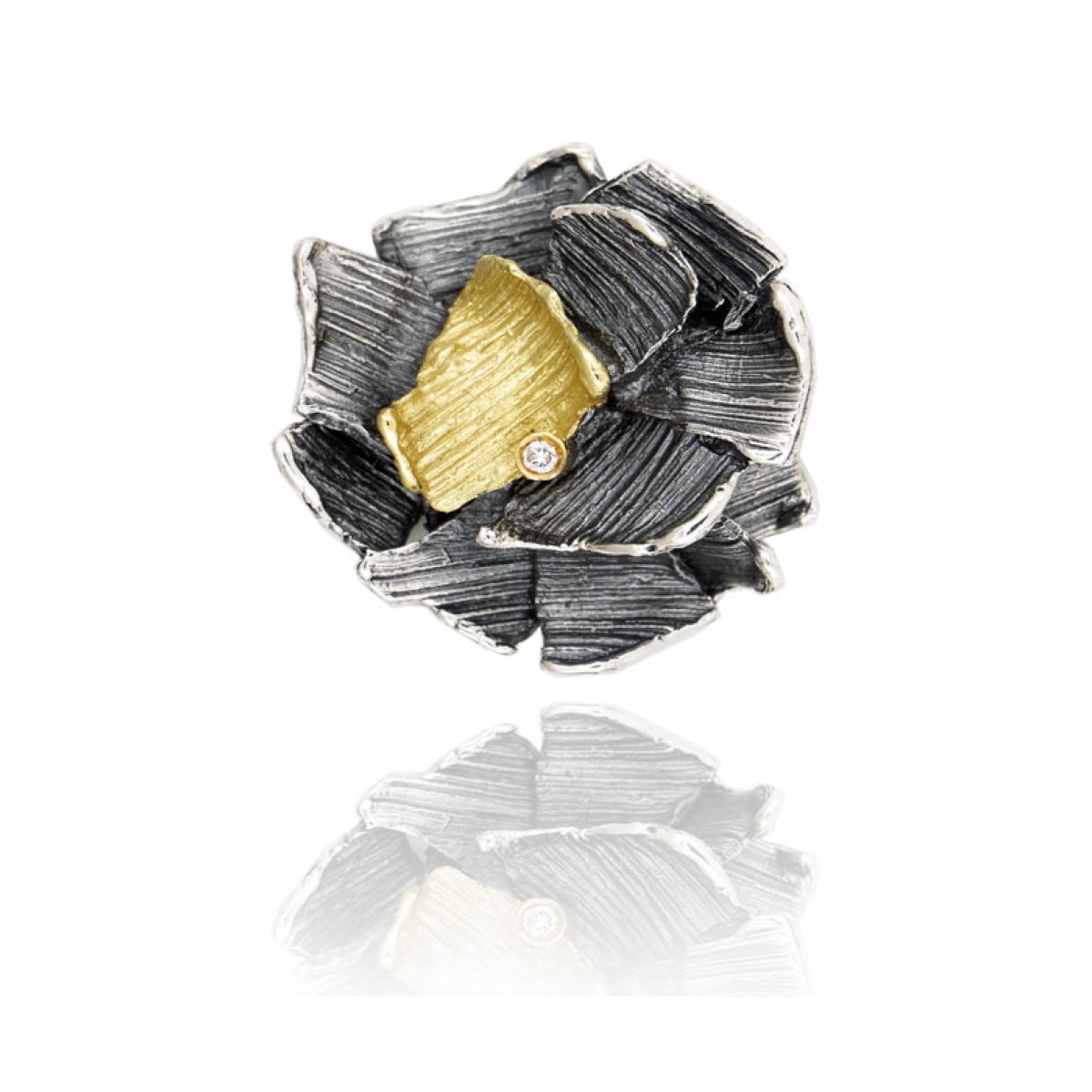 Summum silver&gold small pendant van Arior Barcelona