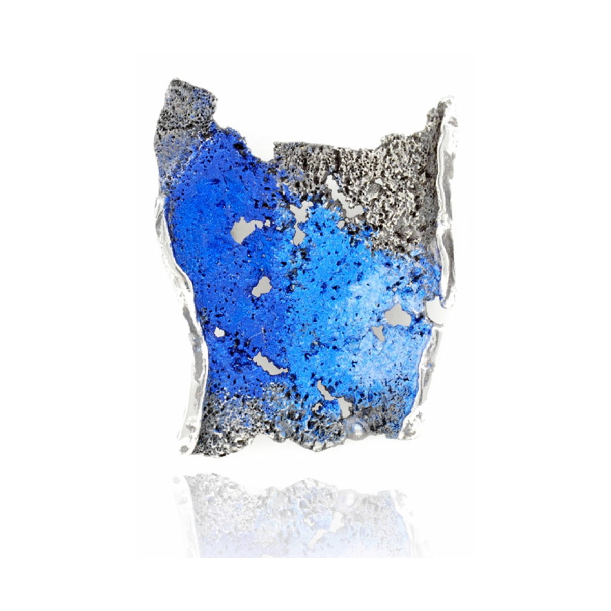 Small electric-blue Intenzza pendant van Arior Barcelona