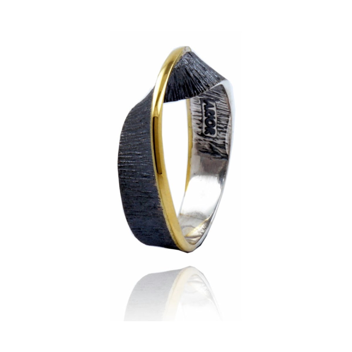 Moebius little ring van Arior Barcelona