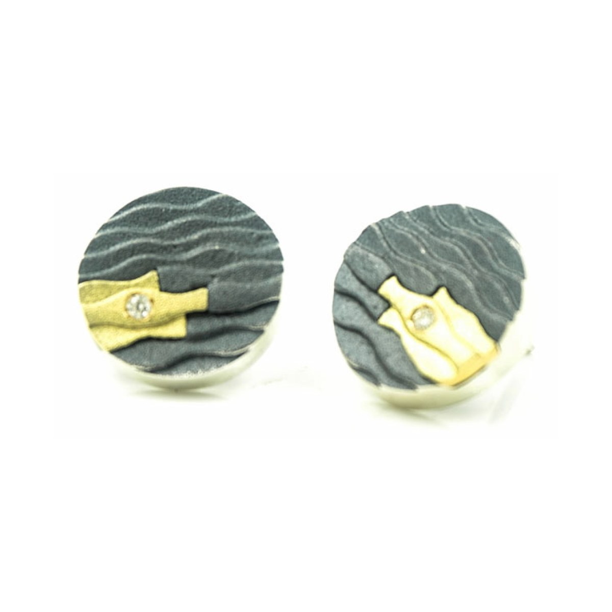 Round Delta Earrings, Silver and Gold van Arior Barcelona