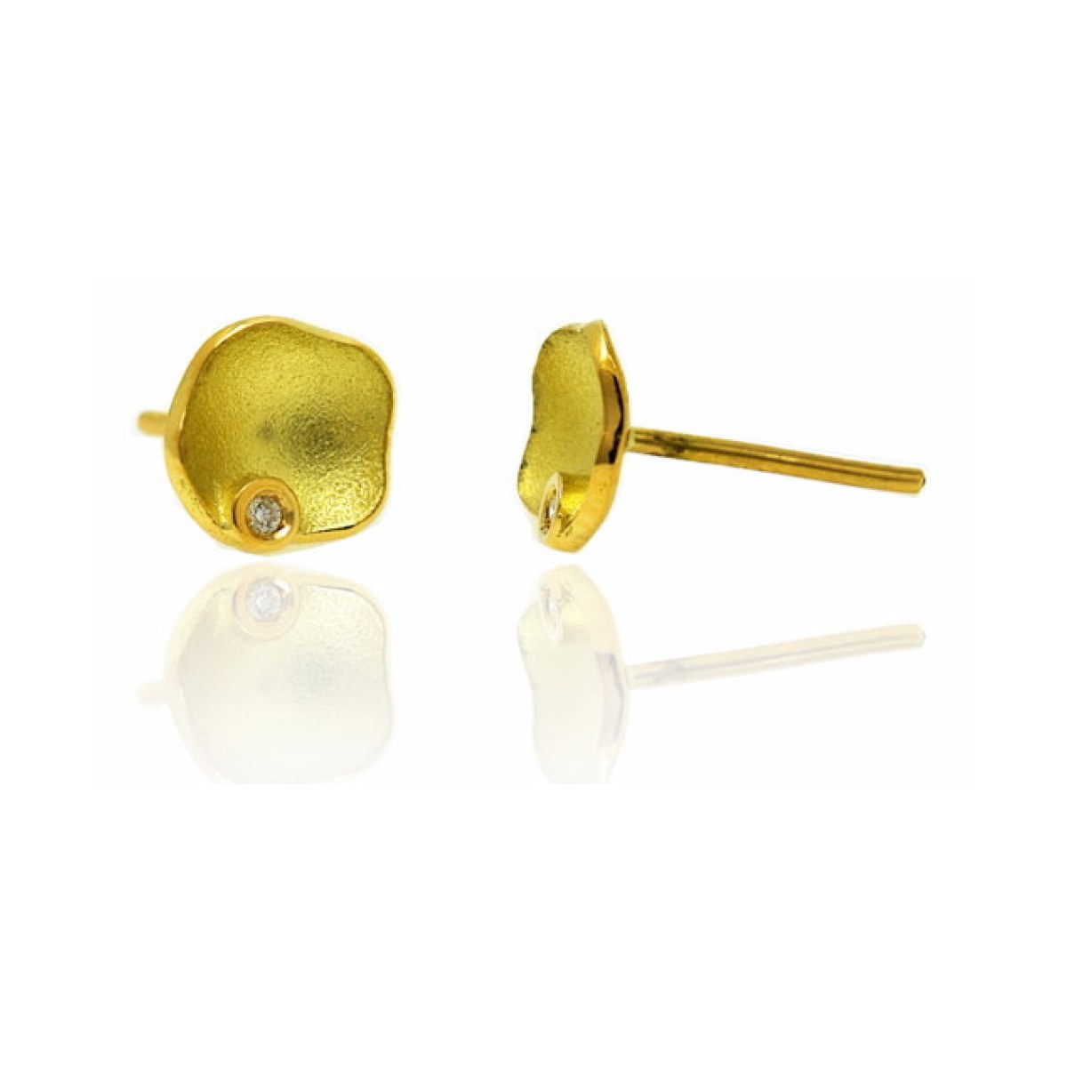 Unió gold earring van Arior Barcelona