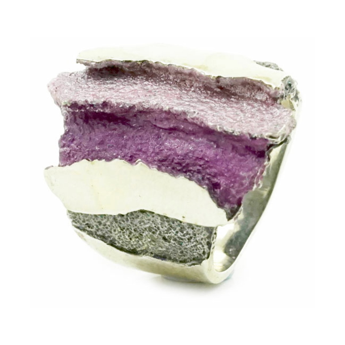 Carban magenta ring van Arior Barcelona