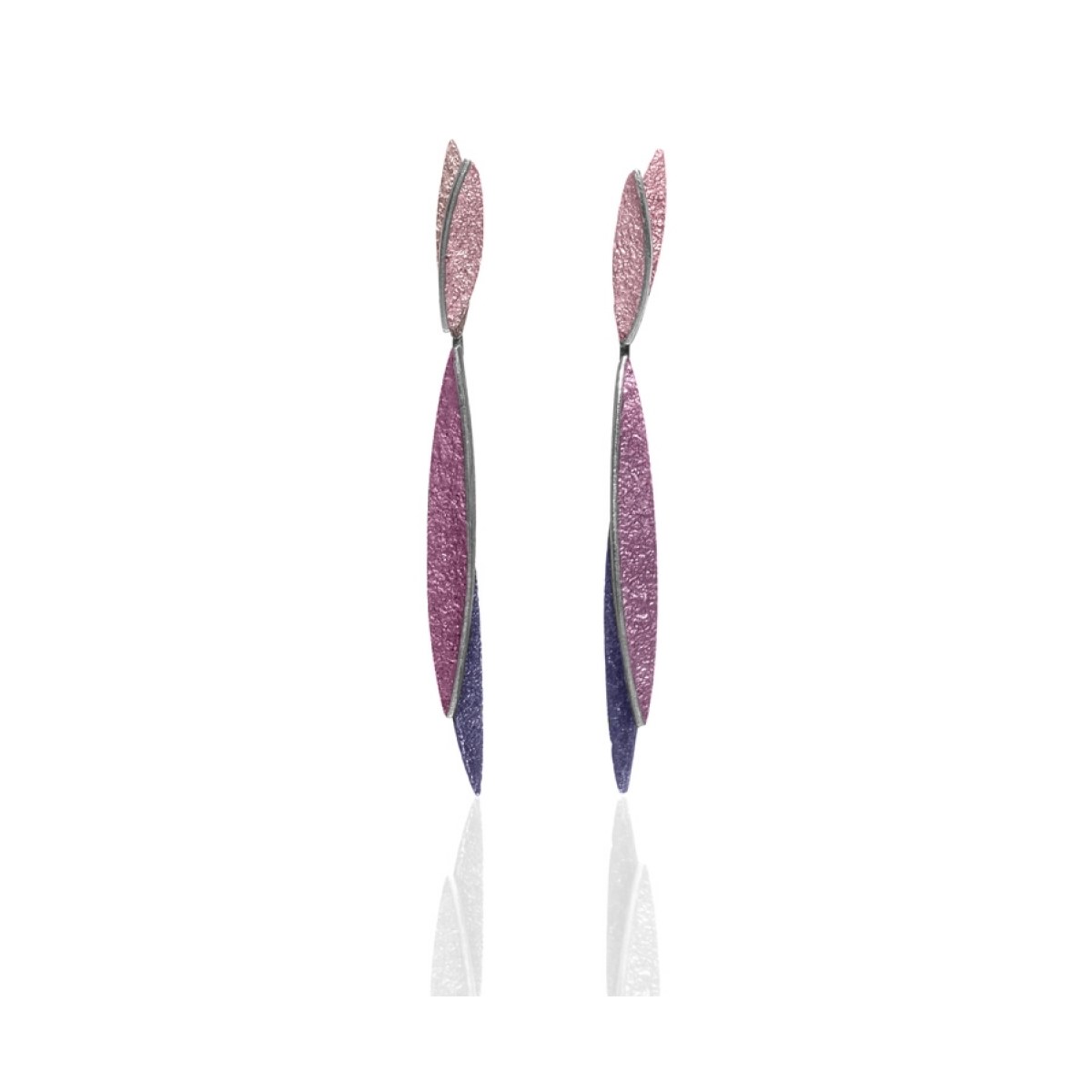 Lara lila 2 pieces earring van Arior Barcelona