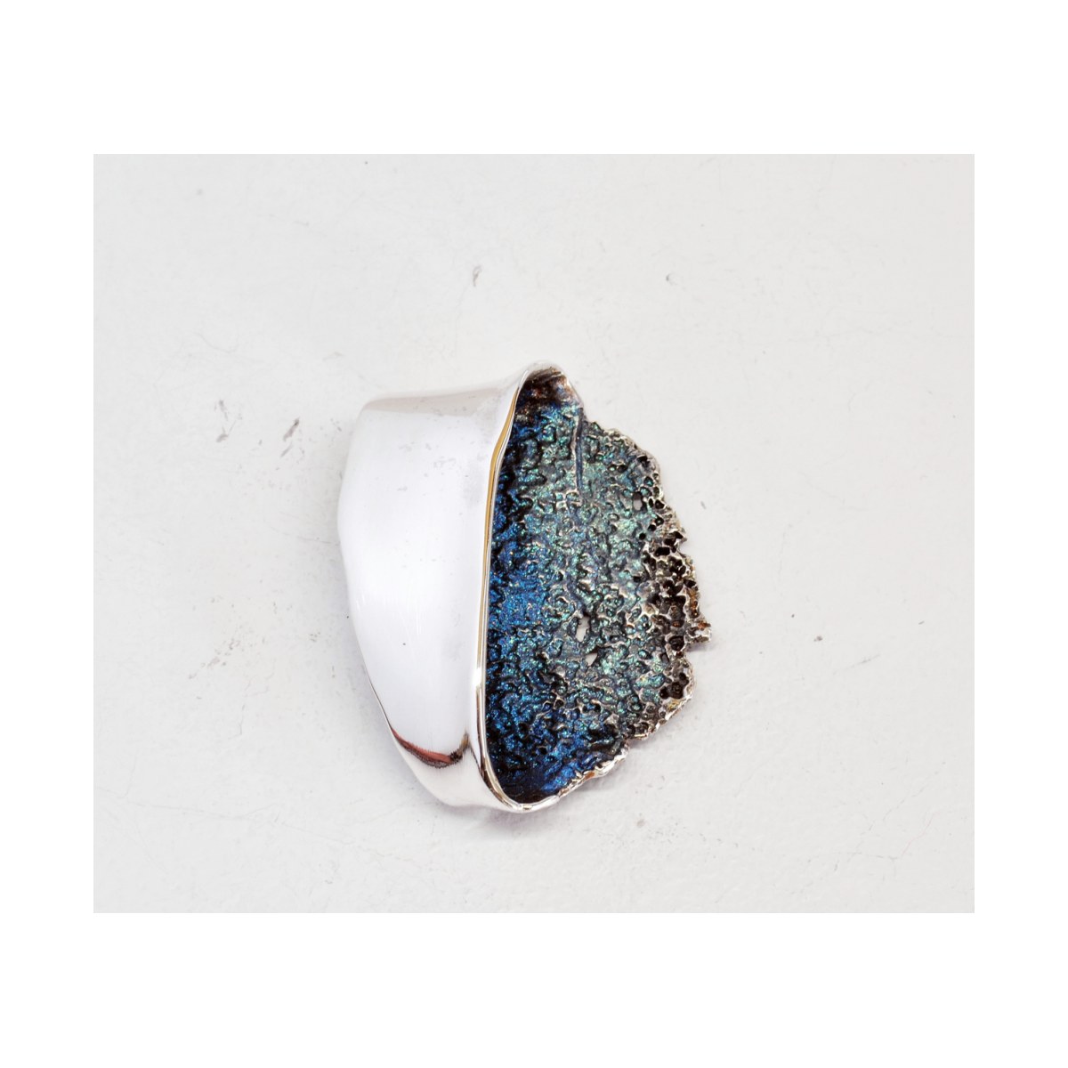 Small jeans Gala pendant van Arior Barcelona